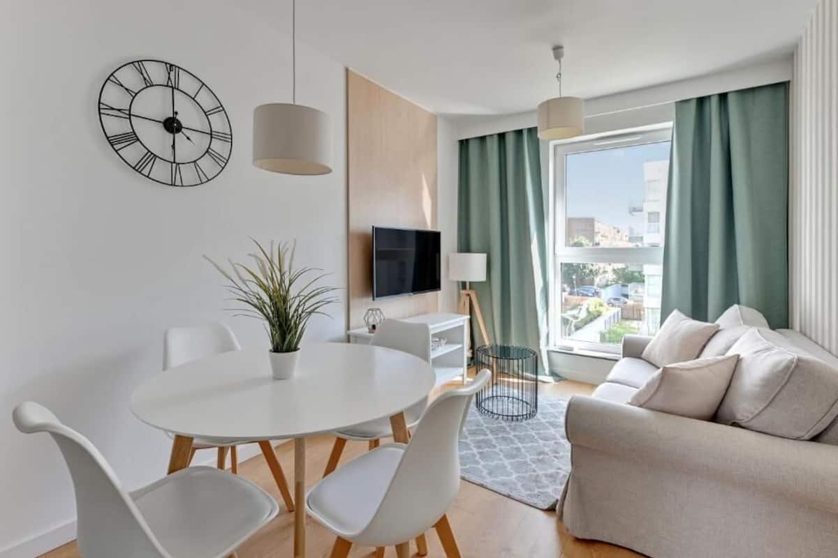 Appartamento Economy, 1 camera da letto, cucina | Postazione laptop, ferro/asse da stiro, Wi-Fi gratuito, lenzuola