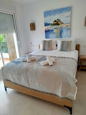 3 habitaciones, wifi y ropa de cama 