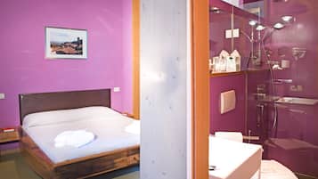 Chambre Deluxe, patio, vue vignoble | Restauration dans la chambre
