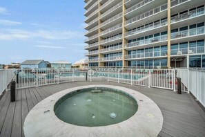 Pool - Sanibel 705 2BR Condo with Gulf views (Gulf Shores)