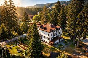 House, Multiple Bedrooms, Fireplace, Mountain View | Exterior - Villa Rila in Borovets (Samokov)