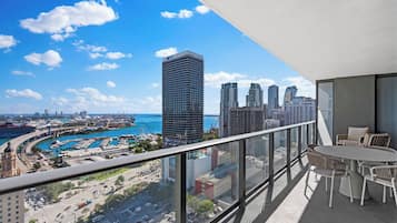 Luxury-Apartment, 3 Schlafzimmer, Stadtblick | Blick auf die Stadt