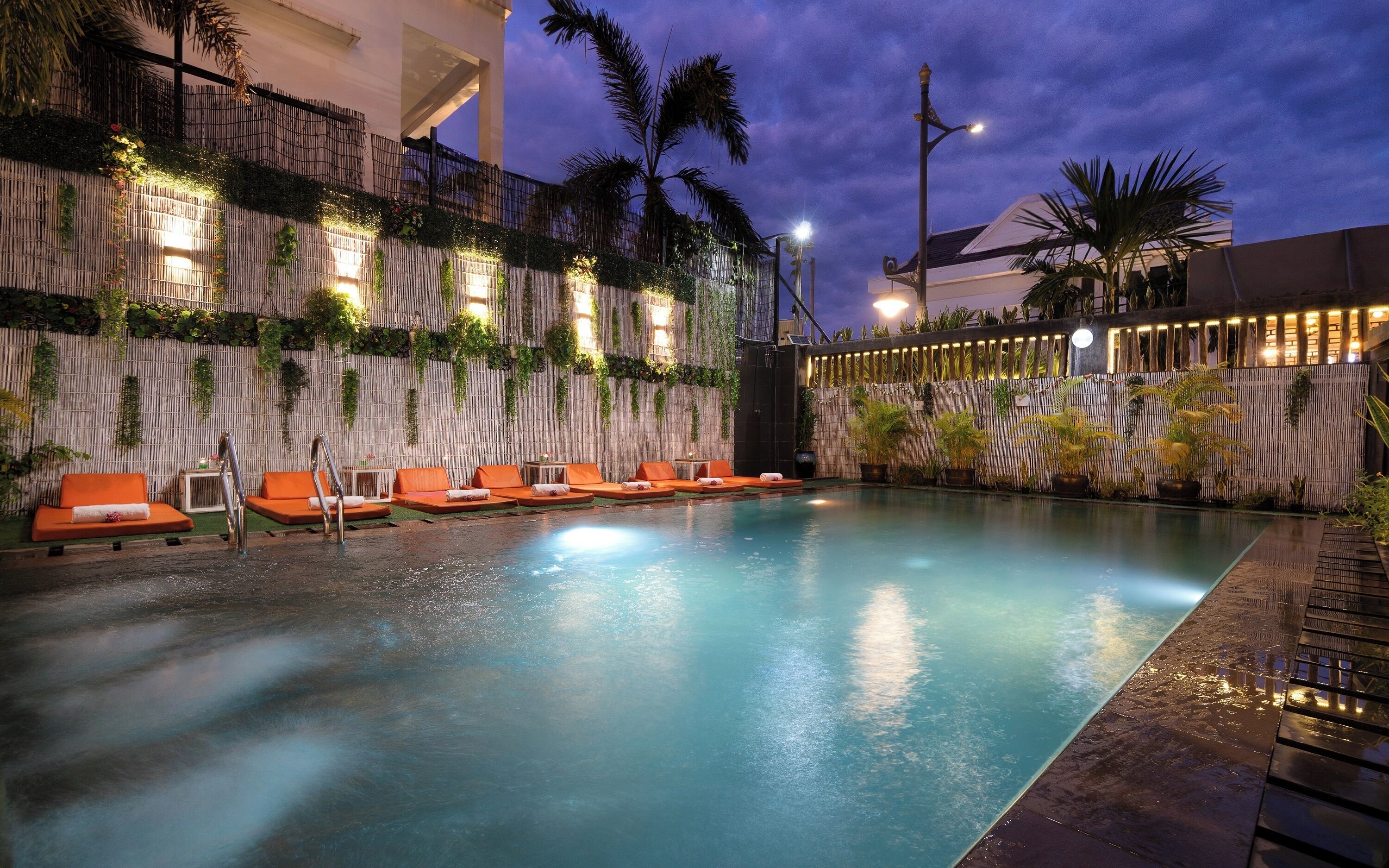 Piscine extérieure