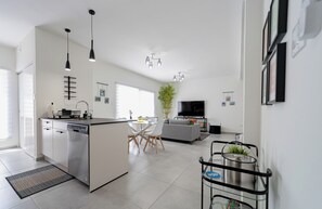Interior - Villa Tramonto Modern 3BDR near the beach (Noord)
