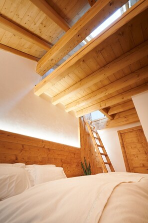 2 bedrooms, free WiFi, bed sheets - Casera Brocheta, surrounded by nature (Chies d´Alpago)