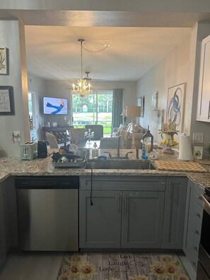 Mixer, Kochgeschirr/Geschirr/Besteck, Gewürze