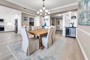 Dining - ☀️Beachfront-Gulf Side Pool-Hidden Dunes 801☀️ (Panama City Beach)