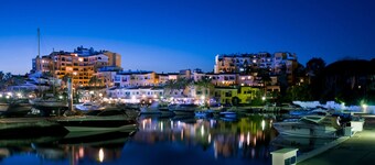 Cabopino/townhouse/marbella/sleeps6/pool