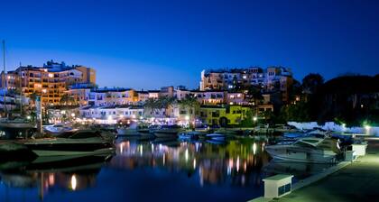 Cabopino/townhouse/marbella/sleeps6/pool
