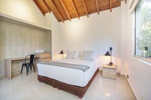 Comfort House | Premium bedding, Select Comfort beds, individually decorated - Hotel Santa Ana (Medellín)