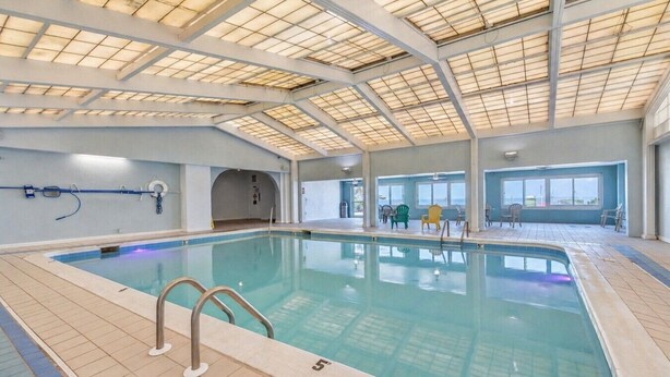 Pool - Elevated Ocean Views | Watch Dolphins Play | Pool! 703 (Virginia Beach)