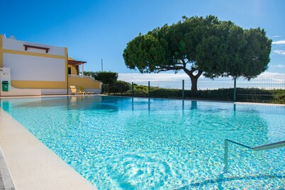Vista Linda- Beautiful Seaview Apartment
