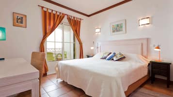 2 slaapkamers, een strijkplank/strijkijzer, wifi, beddengoed