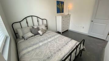 1 多间卧室、WiFi