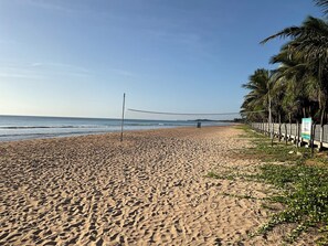 Ubicación a pie de playa y toallas de playa