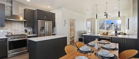 Townhome, Multiple Beds, Patio, Mountain View (908 Jerome St. (Unit 2)) | Private kitchen | Fridge, microwave, oven, stovetop