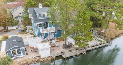 Charming Tiny Home in Rehoboth Beach with a Water View