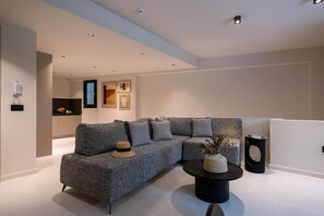 Interior - RiverSide Suites Kalamata G2 (Kalamata)