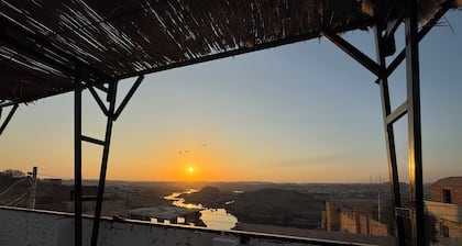 KING KASSEM nubian guest house