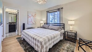 Unclassified image, 2 of 17, button -  Artsy 2BD/2BA House Near DU (Denver)