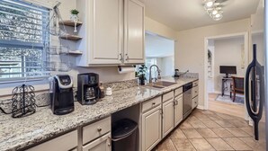 Unclassified image, 5 of 17, button -  Artsy 2BD/2BA House Near DU (Denver)