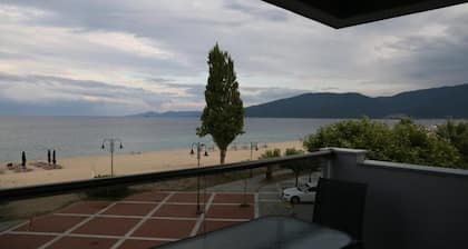 Amalia Rooms Sea View