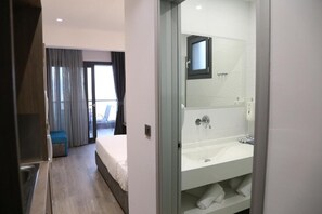 华丽开间 | 笔记本电脑工作区、隔音、免费 WiFi