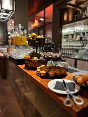 Petit déjeuner buffet compris tous les jours