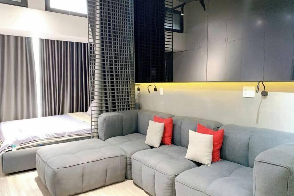 2 bedrooms, in-room safe, blackout curtains, soundproofing