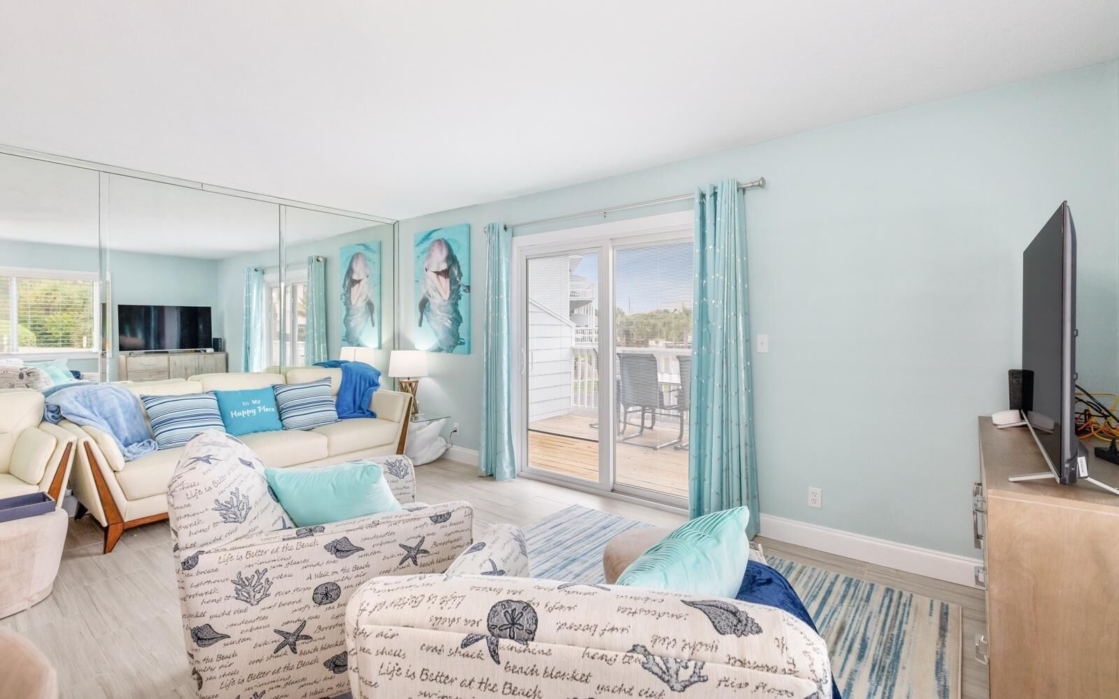 Townhouse, Beberapa Tempat Tidur (Blue Dolphin) | Area keluarga | TV