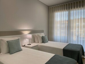 3 bedrooms - 43 (Portimão)