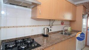 Ảnh chưa phân loại, 3 trong số 11 ảnh, nút