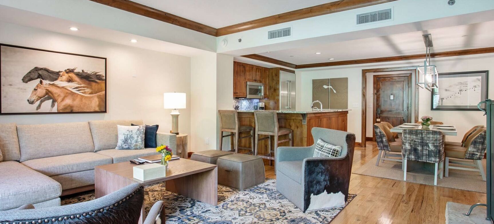 智能电视、壁炉