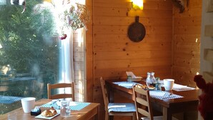 Unclassified image, 4 of 28, button - Villa Amaranta room & breakfast (Edolo)