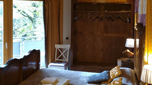 Unclassified image, 1 of 28, button - Villa Amaranta room & breakfast (Edolo)