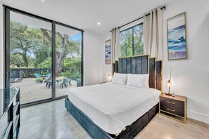 3 habitaciones, tabla de planchar con plancha, cuna de viaje y wifi