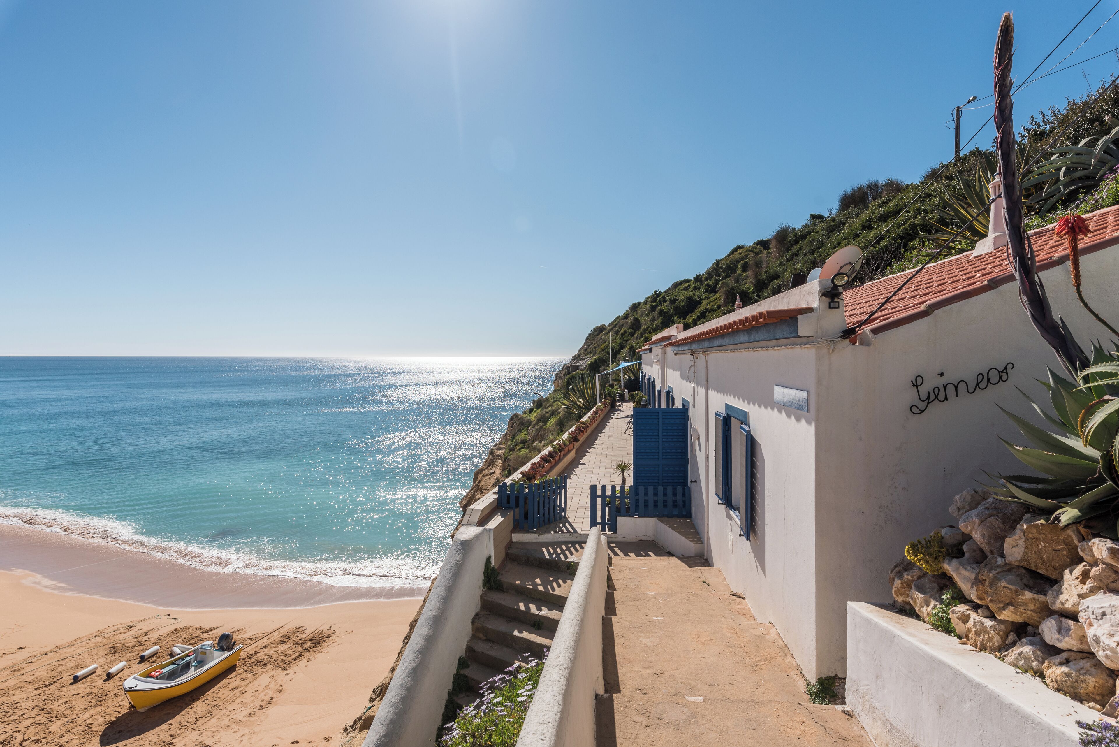 Am Strand, Liegestühle, Strandtücher