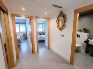 3 Schlafzimmer, Bügeleisen/Bügelbrett, WLAN, Bettwäsche