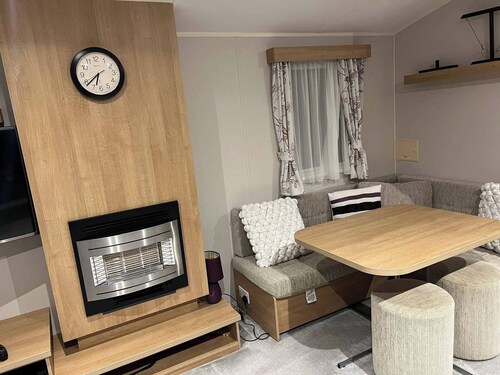 6berth- Familyfriendly- Petfriendly- Beachadjacent