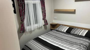 Cabin | 3 bedrooms, iron/ironing board, free WiFi, bed sheets