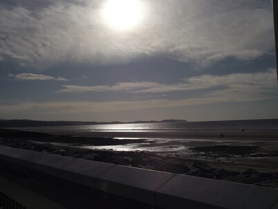 Seafront Caravan - Golden Sands - 6 Berth