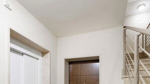 Interior - Suite 2 (Casamassima)