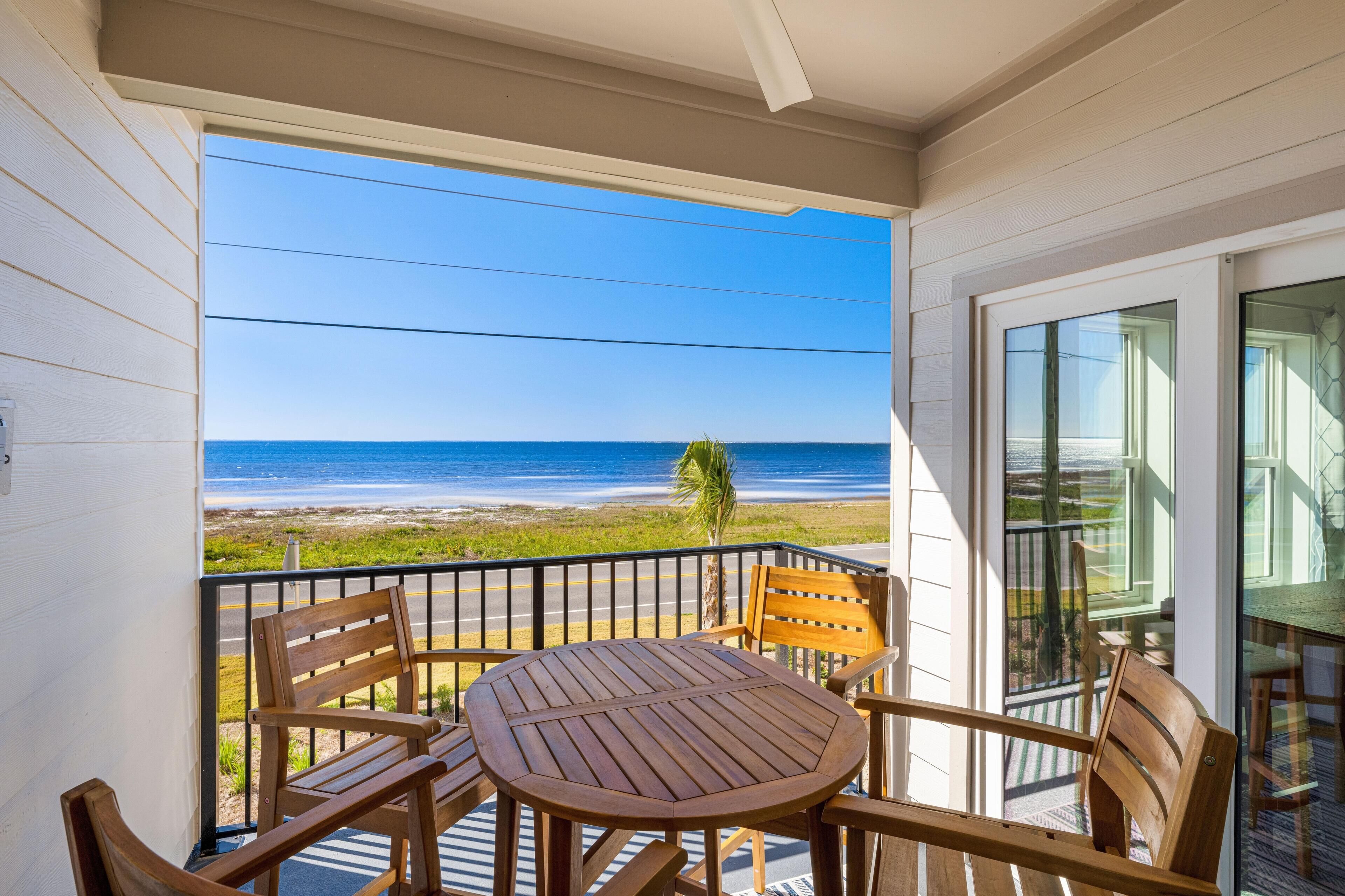 Townhome, Multiple Beds (Blue Bay Getaway) | Outdoor dining