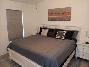 2 bedrooms, iron/ironing board, free WiFi, bed sheets - The Beach by SWFL-Villas, cozy2-bedroom town house  in Fort Myers with pool (Fort Myers)