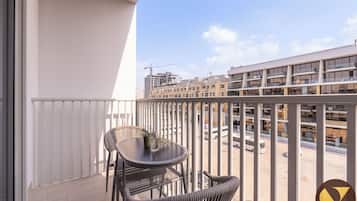 Luxury Studio | Balcony view