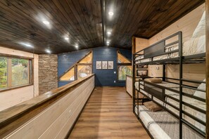 3 Schlafzimmer, Bügeleisen/Bügelbrett, kostenloses WLAN, Bettwäsche