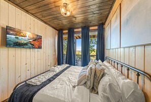 4 soveværelser, strygejern/strygebræt, gratis Wi-Fi, sengetøj