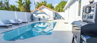 Miami Luxe Getaway-4BR-Pool-Family Ready