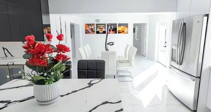 Miami Relax Getaway/4BR/BBQ/Heated Pool & Fun
