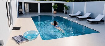 Miami Relax Getaway/4BR/BBQ/Heated Pool & Fun